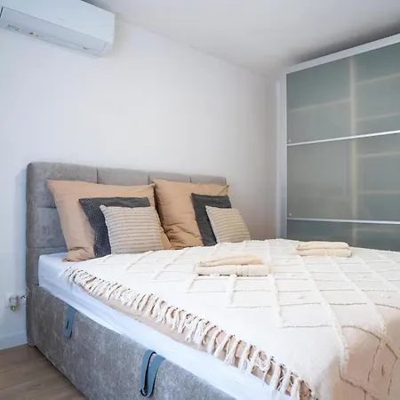 Luxapartment Iii Sturova *