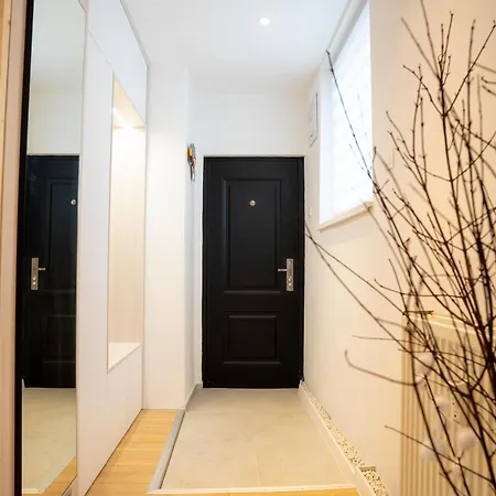 Luxapartment Iii Sturova